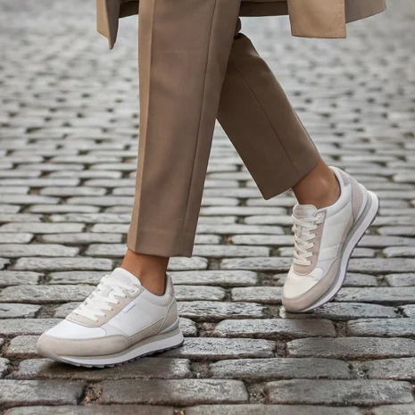 BATZ Budapest (White)