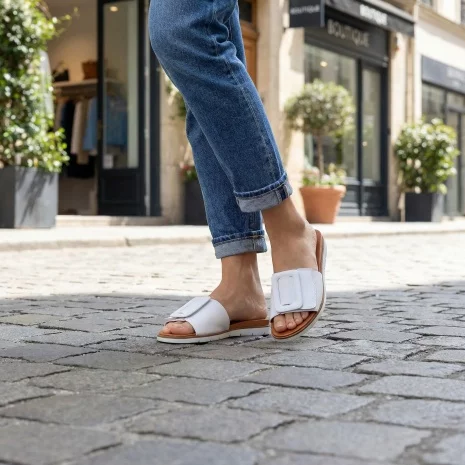 BATZ Carmen (White)