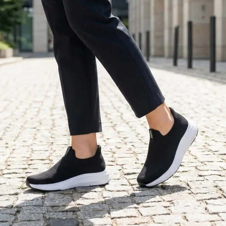 BATZ Flow (Black) easy step - belebújós