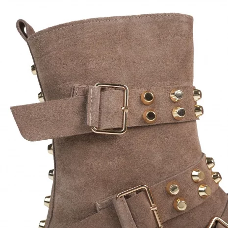 BATZ X VIRAG KERENYI Helsinki (Toak)